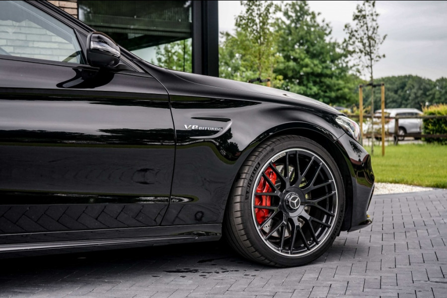Mercedes-Benz C-Klasse C63 AMG Edition1 One-of-500