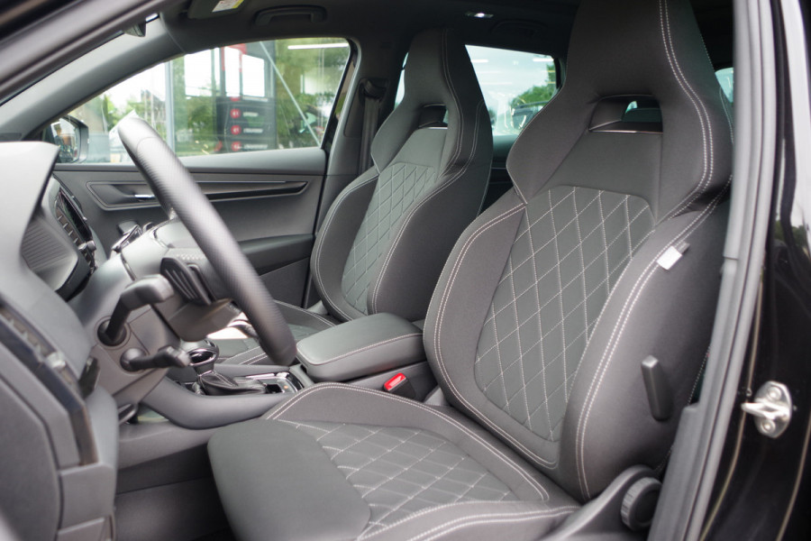 Škoda Karoq 1.5 TSI 150 PK ACT Sportline Business, Panoramadak, Trekhaak, Adap. Cruise Control
