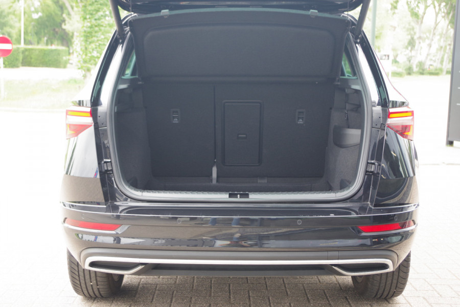 Škoda Karoq 1.5 TSI 150 PK ACT Sportline Business, Panoramadak, Trekhaak, Adap. Cruise Control