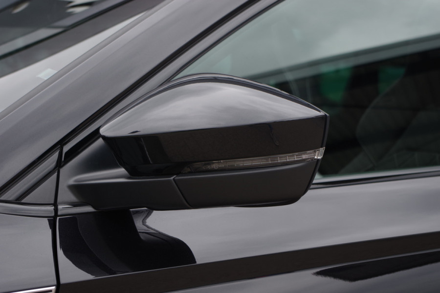 Škoda Karoq 1.5 TSI 150 PK ACT Sportline Business, Panoramadak, Trekhaak, Adap. Cruise Control