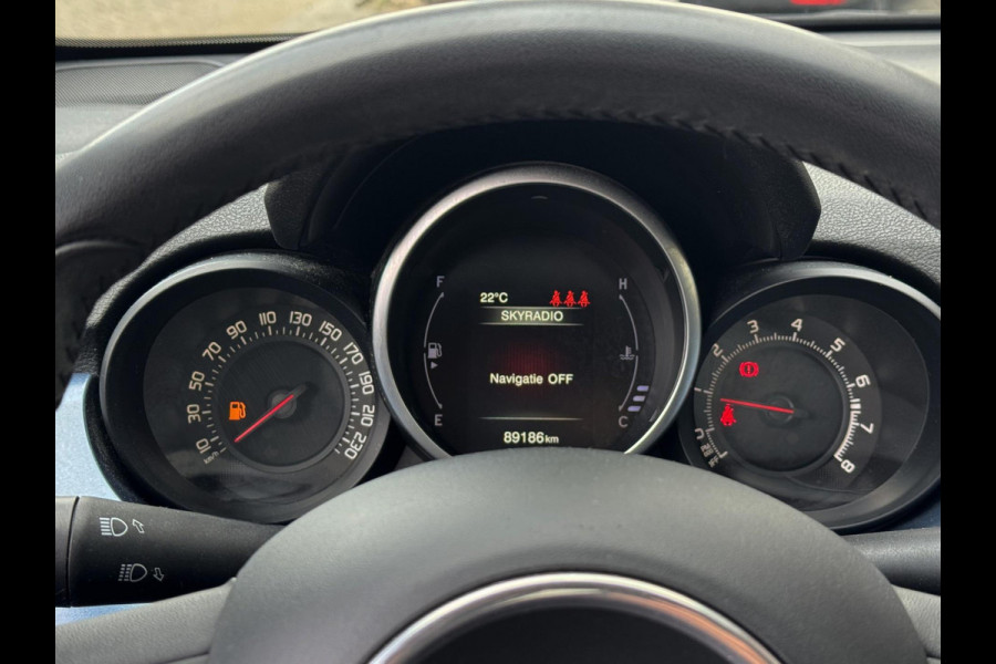 Fiat 500X 1.6-16V E-torQ Mirror Edition - Navigatie / Apple CarPlay I Airco I PDC I Sport velgen I Comfort pakket I Dealer onder.