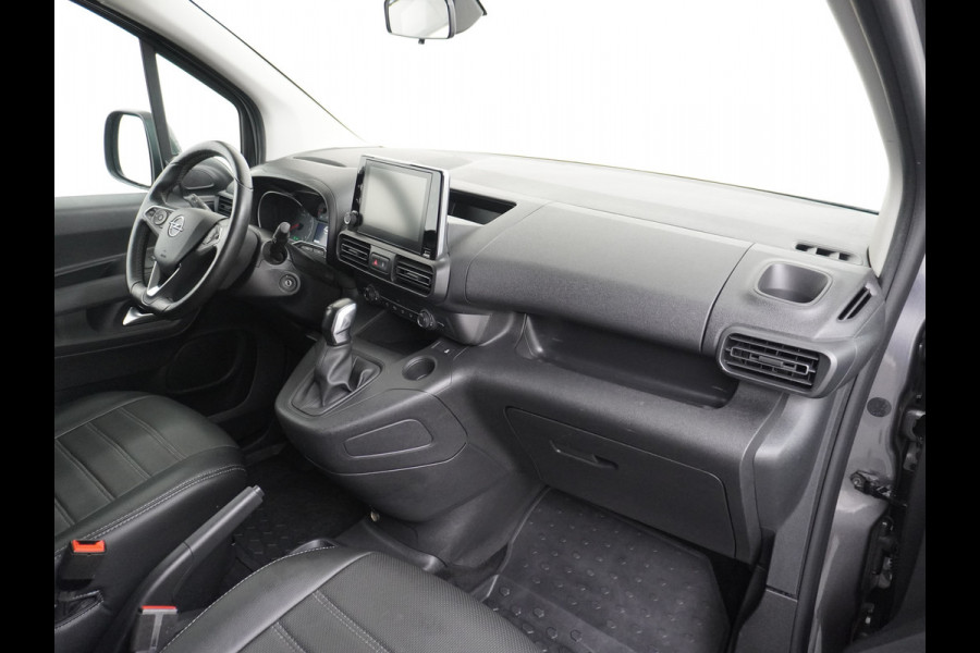 Opel Combo D102pk Leer Navi Apple/Android CruiseControl Stoel-/Stuurverw. Dab Bordherkenning Aut.Verlichting 1.5CDTi l1h1 EURO6 Bluetooth Regensensor Elek.Ramen Mistlampen Usb Pdc RamenAchter Volledig Betimmerde Laadbak Innovation