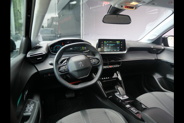 Peugeot e-208 EV ALLURE 50 kWh | LED | HALF-LEER | CRUISE | CARPLAY | ALL-SEASON | BTW-AUTO!