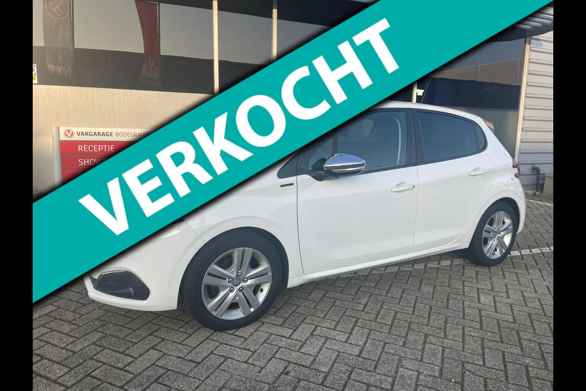 Peugeot 208 1.2 PureTech Signature