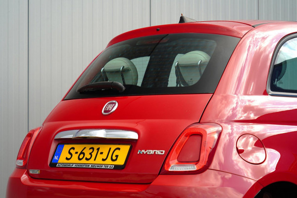 Fiat 500 1.0 Hybrid Dolcevita / NL-Auto / 24dkm NAP / Panoramadak / Airco / Cruise Control