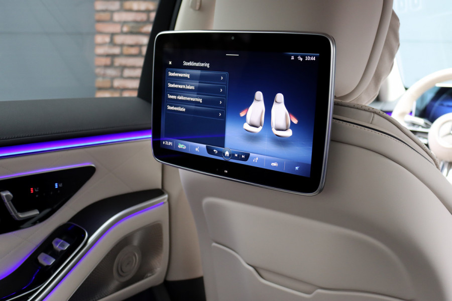 Mercedes-Benz S-Klasse 500 4MATIC AMG Line Aut9 | Achterasbesturing | Distronic+ | Airmatic | Entertainment Achter | Massage | HUD | Burmester | Vlakkenverwarming | Stoelventilatie | Digital Light |