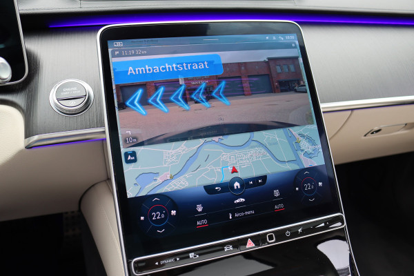 Mercedes-Benz S-Klasse 500 4MATIC AMG Line Aut9 | Achterasbesturing | Distronic+ | Airmatic | Entertainment Achter | Massage | HUD | Burmester | Vlakkenverwarming | Stoelventilatie | Digital Light |