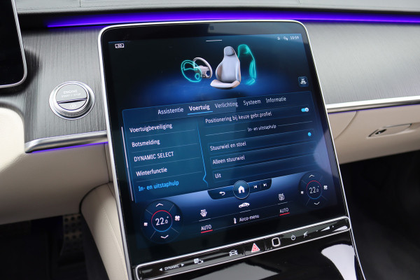 Mercedes-Benz S-Klasse 500 4MATIC AMG Line Aut9 | Achterasbesturing | Distronic+ | Airmatic | Entertainment Achter | Massage | HUD | Burmester | Vlakkenverwarming | Stoelventilatie | Digital Light |