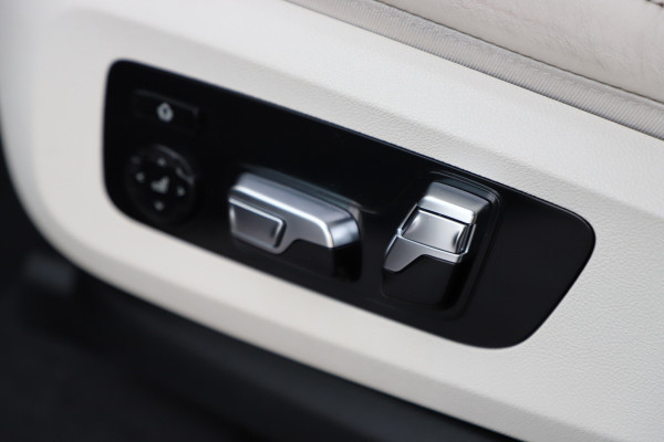 BMW X5 xDrive30d M-Sport High Executive | 265PK | Luchtvering | Pano | Sfeerverlichting | Head-up | Memory | Standkachel | Trekhaak | S