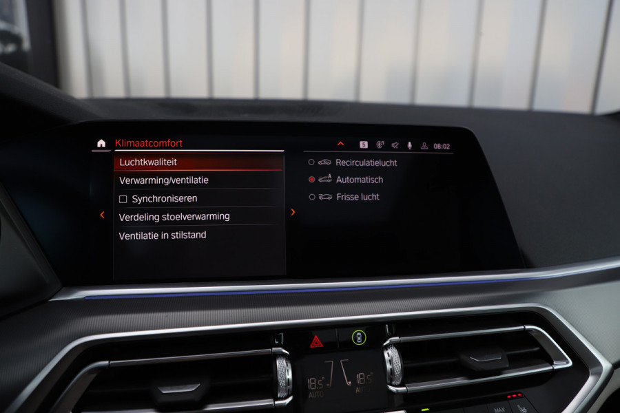 BMW X5 xDrive30d M-Sport High Executive | 265PK | Luchtvering | Pano | Sfeerverlichting | Head-up | Memory | Standkachel | Trekhaak | S