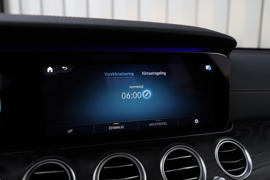 Mercedes-Benz E-Klasse 300de AMG Aut9 | 306PK | Pano | Sfeerverlichting | Memory | Burmester | Distronic | Multibeam | Standkachel | 2020.