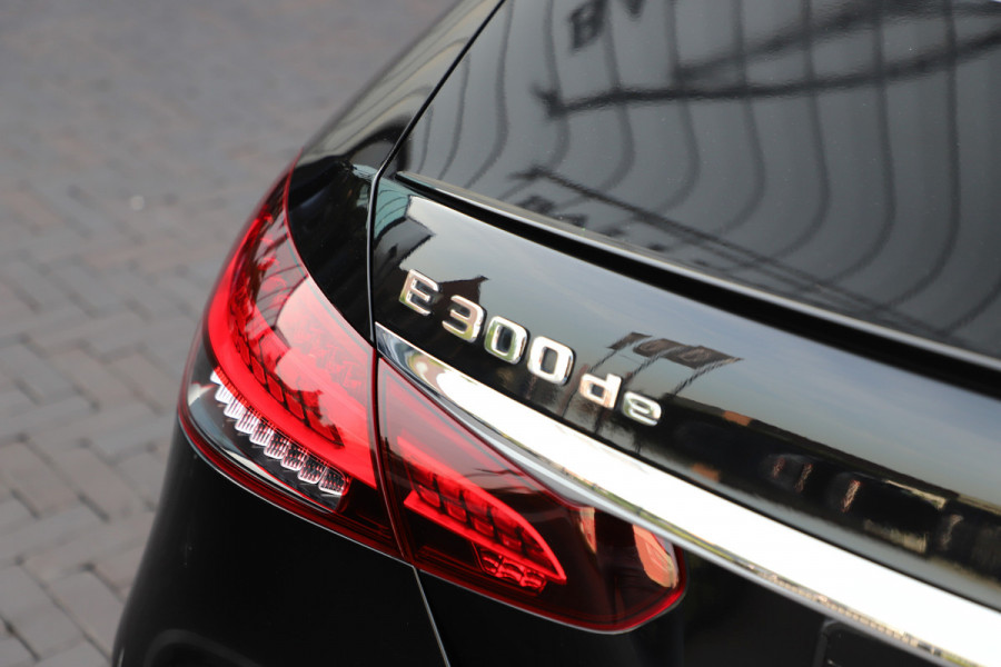 Mercedes-Benz E-Klasse 300de AMG Aut9 | 306PK | Pano | Sfeerverlichting | Memory | Burmester | Distronic | Multibeam | Standkachel | 2020.