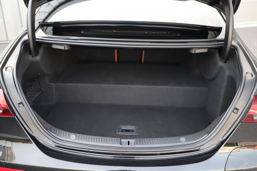 Mercedes-Benz E-Klasse 300de AMG Aut9 | 306PK | Pano | Sfeerverlichting | Memory | Burmester | Distronic | Multibeam | Standkachel | 2020.
