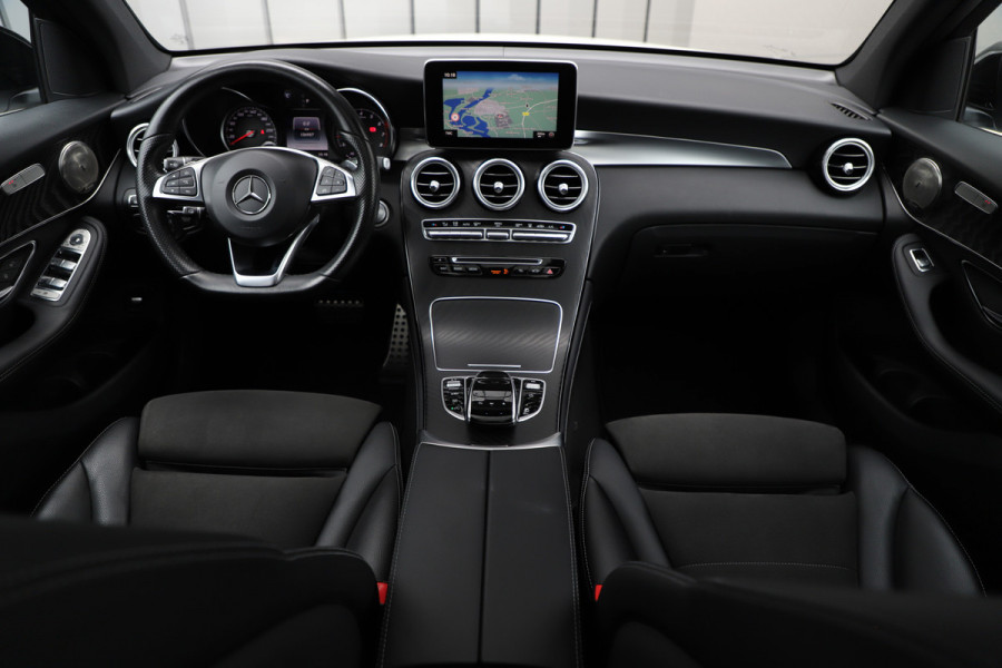 Mercedes-Benz GLC 250 4-Matic Aut9 | 211PK | Luchtvering | Sfeerverlichting | Head-up | Distronic | Pano | Stoelverw. | Camera | Trekhaak | 2017.