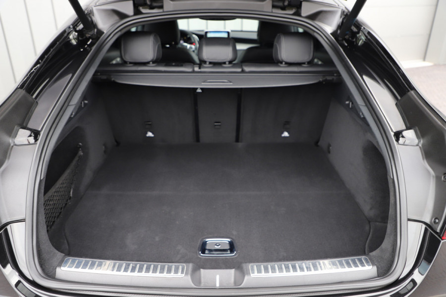 Mercedes-Benz GLC Coupé AMG 43 4-Matic | 367PK | Luchtvering | Head-up | Keyles-go | Schuifdak | Sfeerverlichting | Distronic | Burmester | ILS |