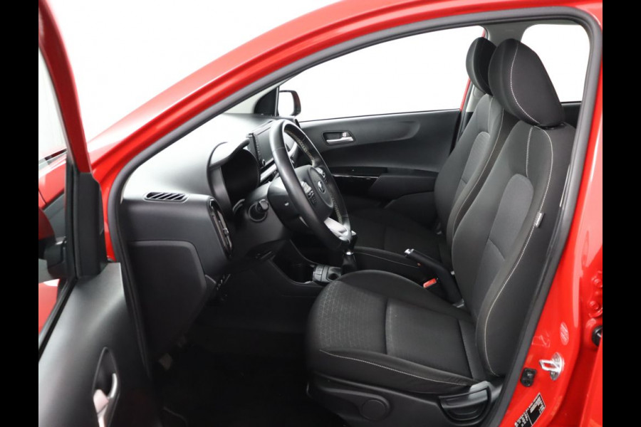 Kia Picanto 1.0 CVVT First Edition - Airco - Navigatie - Camera - Cruise Control - Bluetooth - LM-velgen - 12 maanden BOVAG-garantie