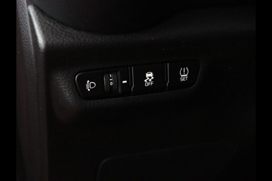 Kia Picanto 1.0 CVVT First Edition - Airco - Navigatie - Camera - Cruise Control - Bluetooth - LM-velgen - 12 maanden BOVAG-garantie