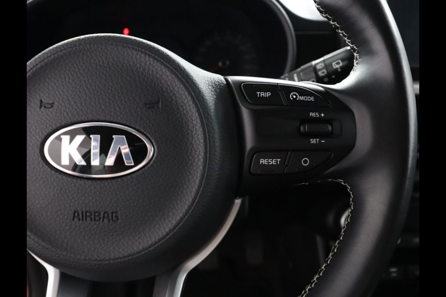 Kia Picanto 1.0 CVVT First Edition - Airco - Navigatie - Camera - Cruise Control - Bluetooth - LM-velgen - 12 maanden BOVAG-garantie
