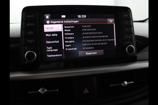 Kia Picanto 1.0 CVVT First Edition - Airco - Navigatie - Camera - Cruise Control - Bluetooth - LM-velgen - 12 maanden BOVAG-garantie