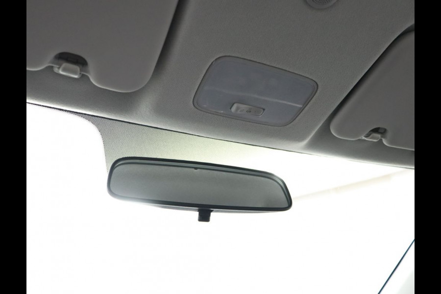 Kia Picanto 1.0 CVVT First Edition - Airco - Navigatie - Camera - Cruise Control - Bluetooth - LM-velgen - 12 maanden BOVAG-garantie