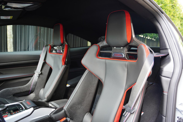 BMW 4 Serie Coupé M4 CSL Nieuw