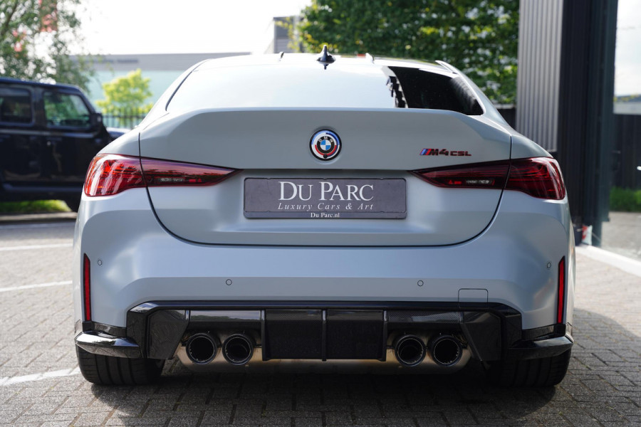 BMW 4 Serie Coupé M4 CSL Nieuw