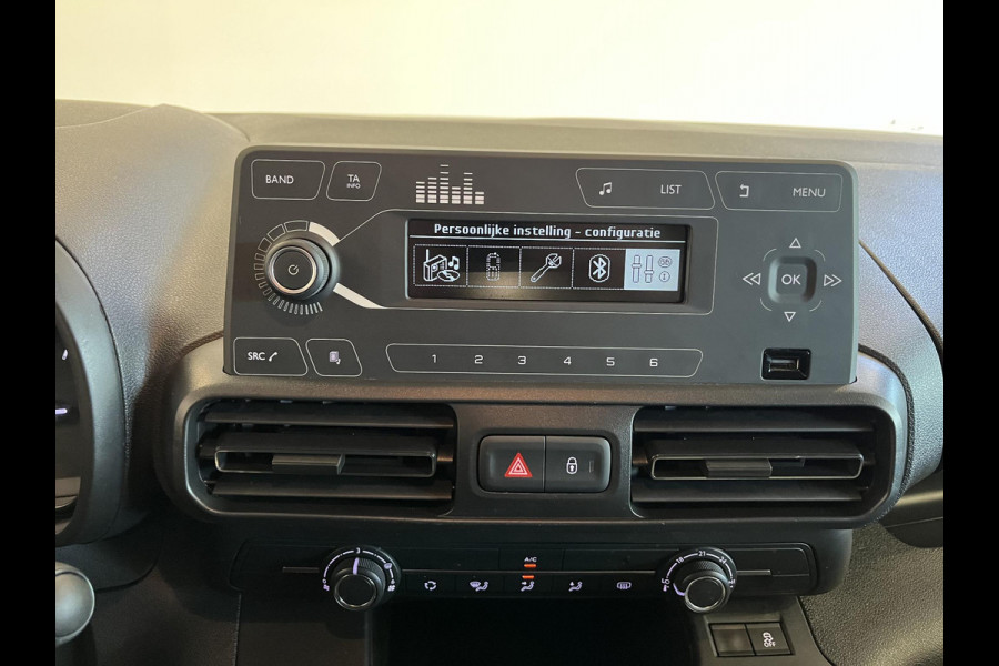 Citroën Berlingo 1.2 PureTech Live 110pk 6-Bak Airco Cruise Control 2 Schuifdeuren Bluetooth Slechts 48000 km!