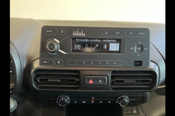 Citroën Berlingo 1.2 PureTech Live 110pk 6-Bak Airco Cruise Control 2 Schuifdeuren Bluetooth Slechts 48000 km!