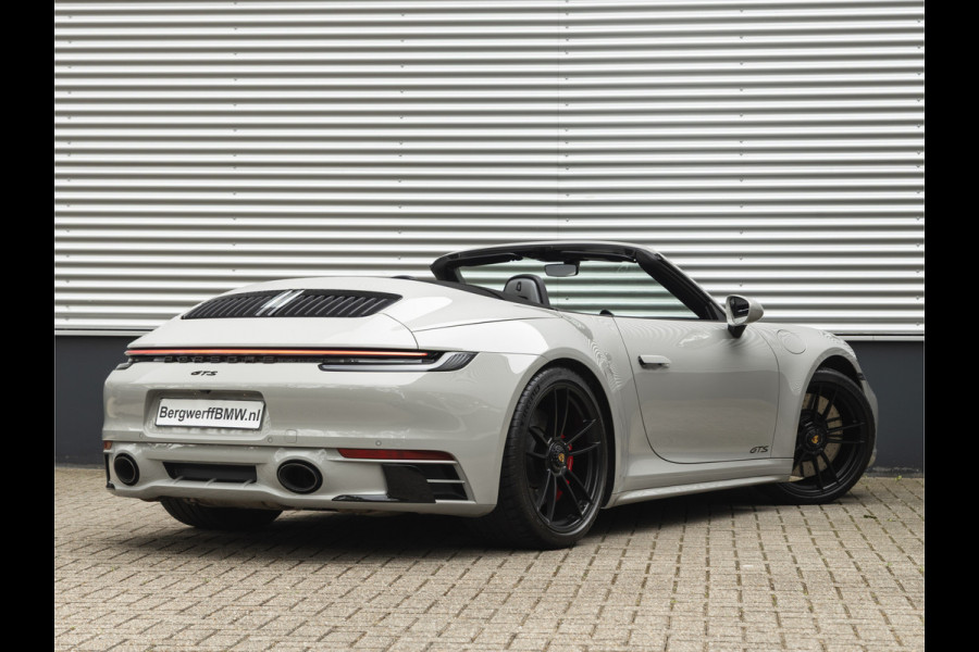 Porsche 911 Cabrio 3.0 Carrera GTS - Sport Design - Stoelventilatie - Bose