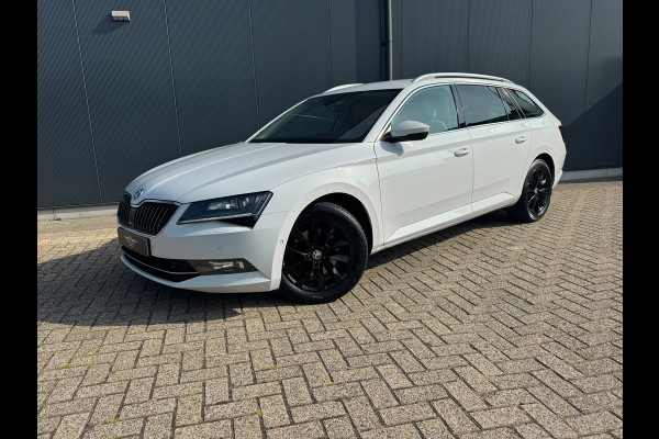 Škoda Superb Combi 1.4 TSI * Crème interieur * Cruise * Stoelventilatie *