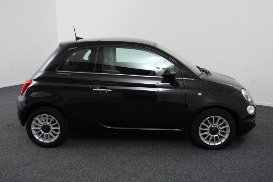 Fiat 500 1.2 Lounge | Navigatie | Lederen Interieur | Climate Control | Panoramadak | Parkeer sensoren