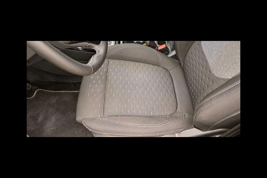 Ford Puma 1.0 EcoBoost Hybrid Titanium 125pk | Winterpack | Sync 4 Navigatie | Elek. achterklep | Keyless | Comfort Pack