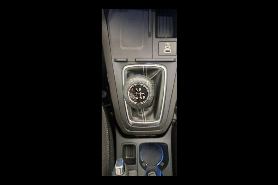 Ford Puma 1.0 EcoBoost Hybrid Titanium 125pk | Winterpack | Sync 4 Navigatie | Elek. achterklep | Keyless | Comfort Pack