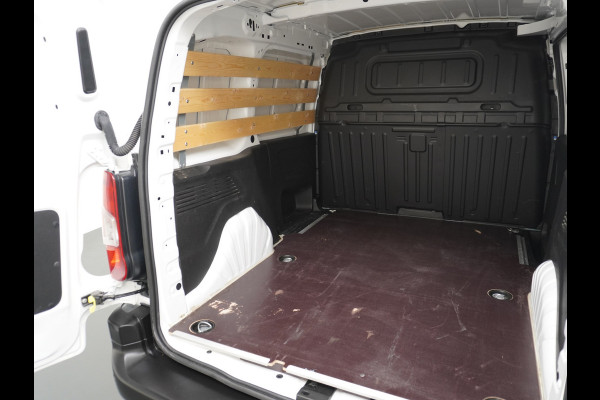 Opel Combo 1.5D L1H1 Navi Apple/Android Airco Pdc SchuifdeurRechts CruiseControl Elek.Ramen Dab Bluetooth Mistlampen Regensensor Aut.Verlichting Volledig Betimmerde Laadbak Edition