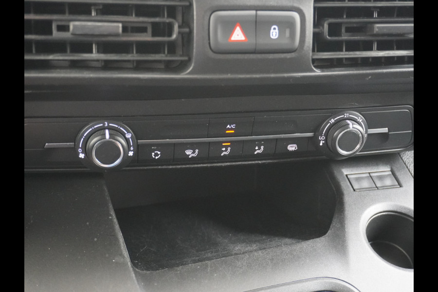 Opel Combo 1.5D L1H1 Navi Apple/Android Airco Pdc SchuifdeurRechts CruiseControl Elek.Ramen Dab Bluetooth Mistlampen Regensensor Aut.Verlichting Volledig Betimmerde Laadbak Edition