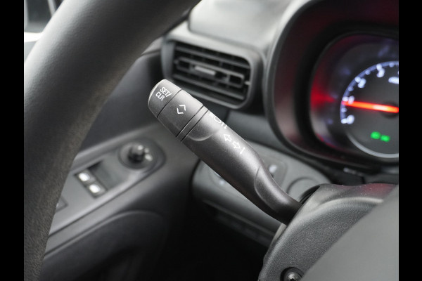 Opel Combo 1.5D L1H1 Navi Apple/Android Airco Pdc SchuifdeurRechts CruiseControl Elek.Ramen Dab Bluetooth Mistlampen Regensensor Aut.Verlichting Volledig Betimmerde Laadbak Edition