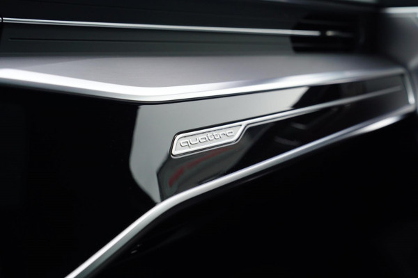 Audi A6 Avant 55 TFSI e quattro Competition | 3x S-Line | HUD | 360 | 1e eigenaar | Stuurverwarming
