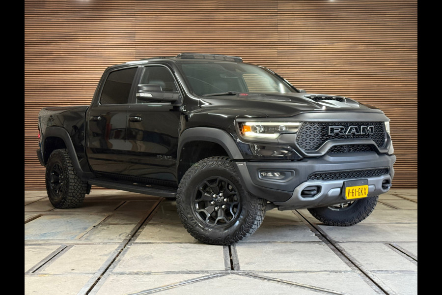Dodge Ram 1500 6.2 V8 4x4 Crew Cab TRX | 712PK! | Supercharger | LaunchControl | PANO | Nieuwstaat | KANON | incl. Gasinstallatie
