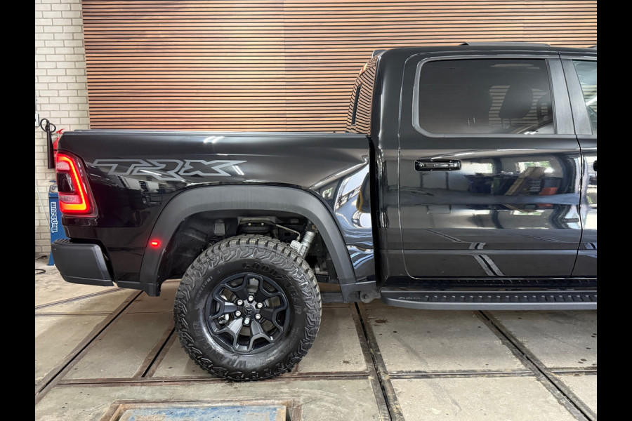 Dodge Ram 1500 6.2 V8 4x4 Crew Cab TRX | 712PK! | Supercharger | LaunchControl | PANO | Nieuwstaat | KANON | incl. Gasinstallatie