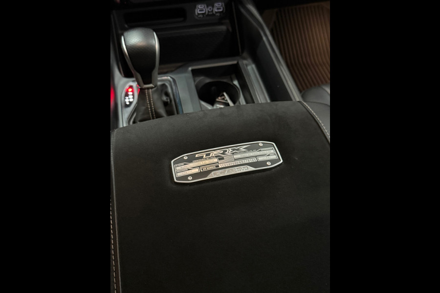 Dodge Ram 1500 6.2 V8 4x4 Crew Cab TRX | 712PK! | Supercharger | LaunchControl | PANO | Nieuwstaat | KANON | incl. Gasinstallatie