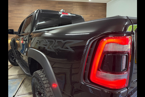 Dodge Ram 1500 6.2 V8 4x4 Crew Cab TRX | 712PK! | Supercharger | LaunchControl | PANO | Nieuwstaat | KANON | incl. Gasinstallatie