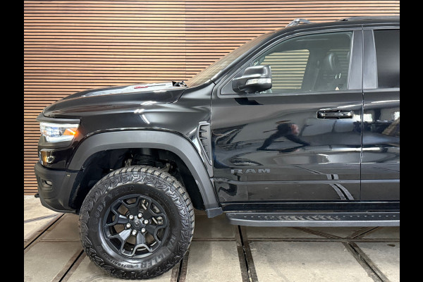 Dodge Ram 1500 6.2 V8 4x4 Crew Cab TRX | 712PK! | Supercharger | LaunchControl | PANO | Nieuwstaat | KANON | incl. Gasinstallatie