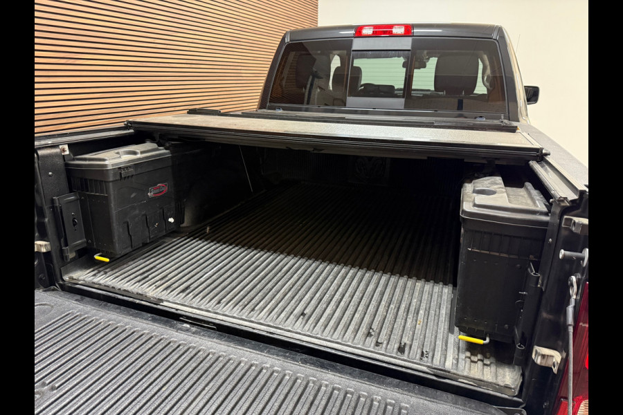 Dodge Ram 1500 5.7 V8 4x4 Crew Cab 5'7 Sport | Full option | Pano | LUCHT | LEDBAR | Hard Cover | Camera | Trekhaak |