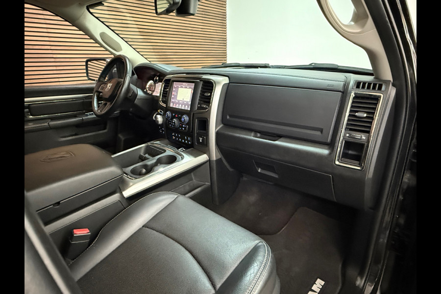 Dodge Ram 1500 5.7 V8 4x4 Crew Cab 5'7 Sport | Full option | Pano | LUCHT | LEDBAR | Hard Cover | Camera | Trekhaak |