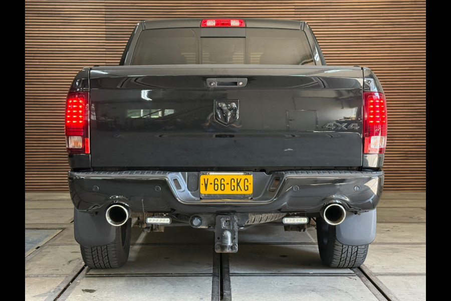 Dodge Ram 1500 5.7 V8 4x4 Crew Cab 5'7 Sport | Full option | Pano | LUCHT | LEDBAR | Hard Cover | Camera | Trekhaak |