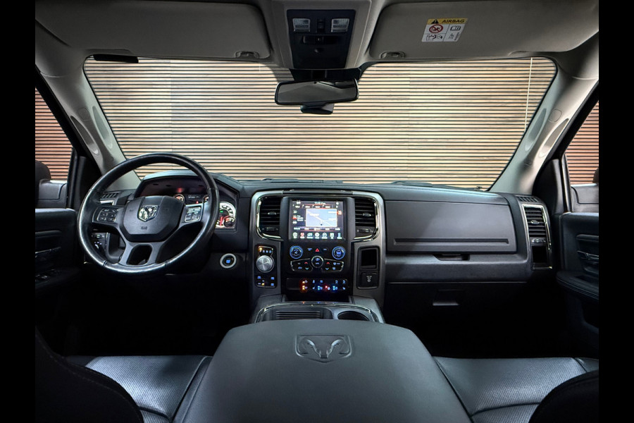 Dodge Ram 1500 5.7 V8 4x4 Crew Cab 5'7 Sport | Full option | Pano | LUCHT | LEDBAR | Hard Cover | Camera | Trekhaak |