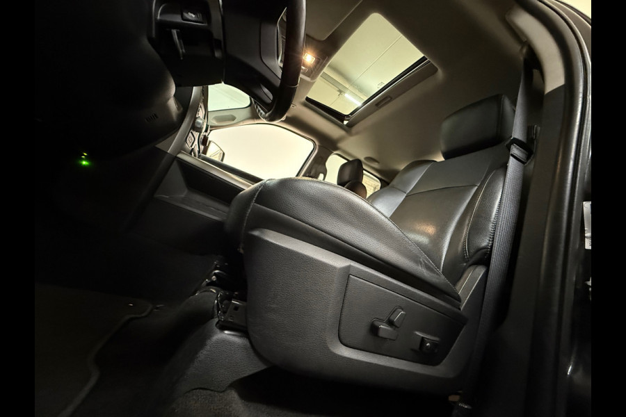 Dodge Ram 1500 5.7 V8 4x4 Crew Cab 5'7 Sport | Full option | Pano | LUCHT | LEDBAR | Hard Cover | Camera | Trekhaak |