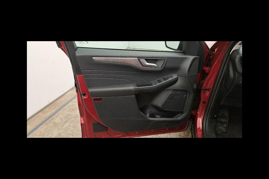 Ford Kuga 2.5 PHEV Titanium 225pk | Driver Assistance pack | Winterpack | Wegklapbare trekhaak | Panoramadak | AGR Stoelen | Technology pack | 18 inch Licht metaal | All Weather Banden