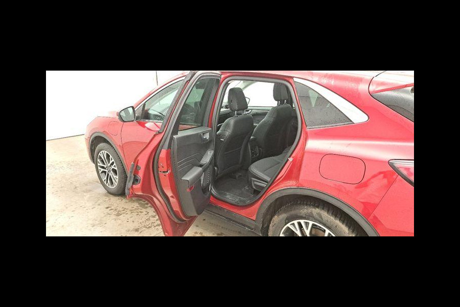 Ford Kuga 2.5 PHEV Titanium 225pk | Driver Assistance pack | Winterpack | Wegklapbare trekhaak | Panoramadak | AGR Stoelen | Technology pack | 18 inch Licht metaal | All Weather Banden