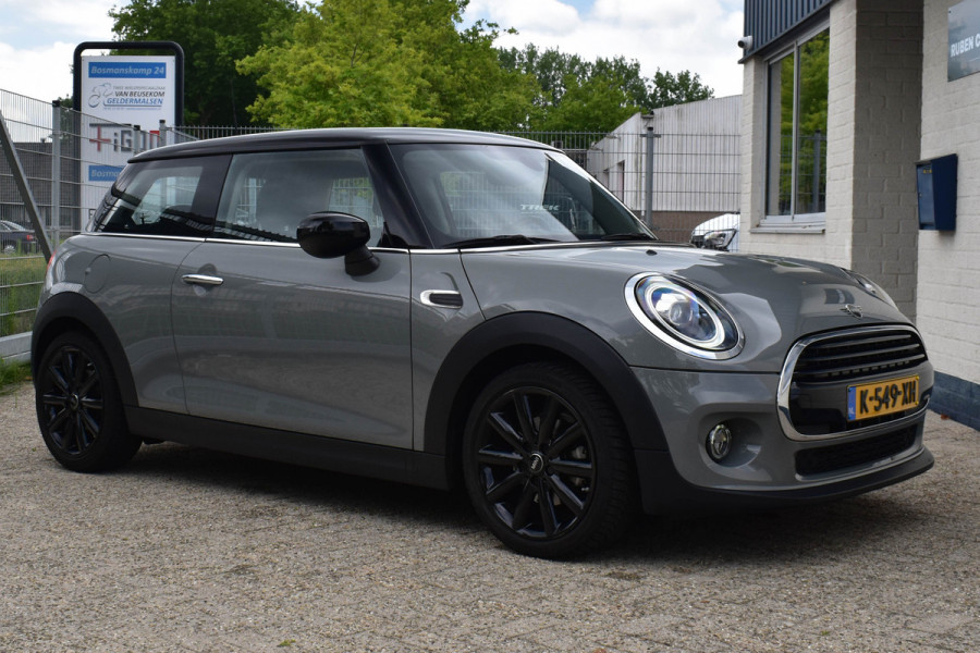 MINI Mini 1.5 Cooper Chili | XENON | CARPLAY | NAVI | KEYLESS | 1e EIGENAAR | NL AUTO